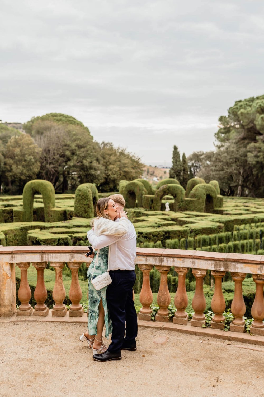 Pedida de mano Sorpresa Barcelona Parque Laberinto