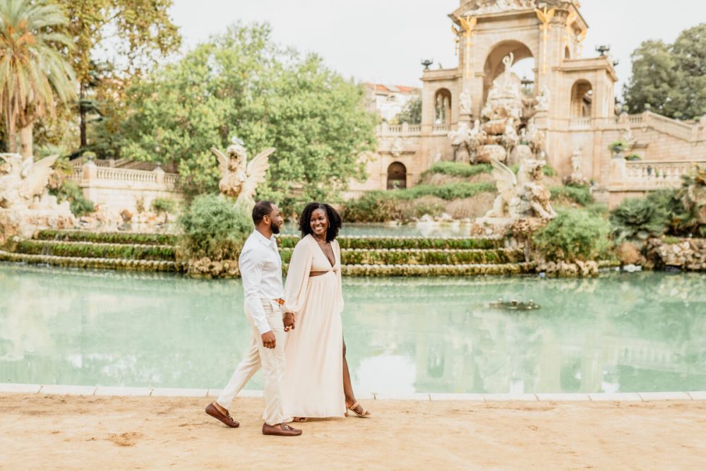 Romantic photo session in Ciutadella Park