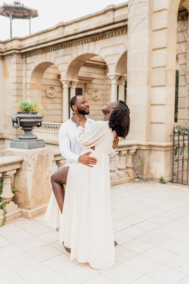 Ciutadella Park couple photoshoot
