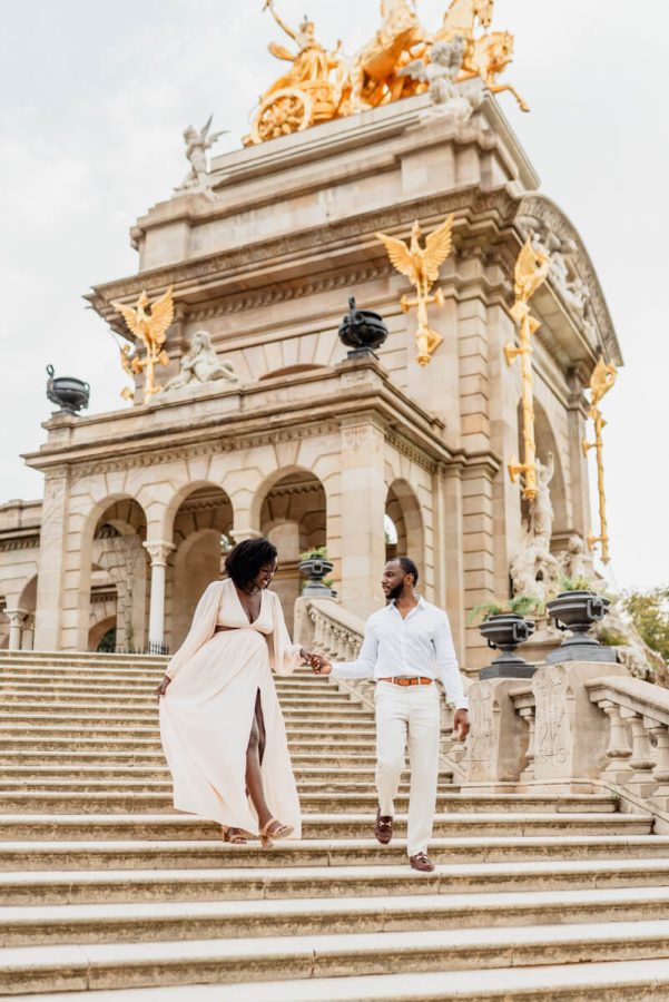 Ciutadella Park couple photoshoot