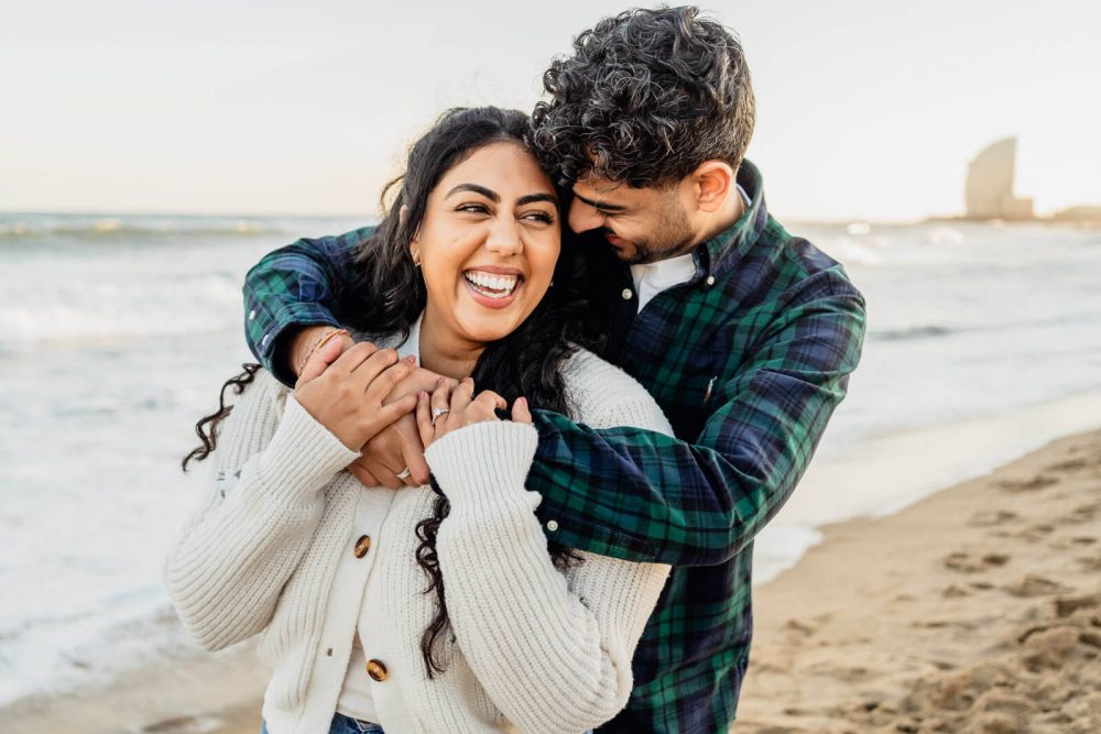 Proposal Photographer Engagement beach Barcelona