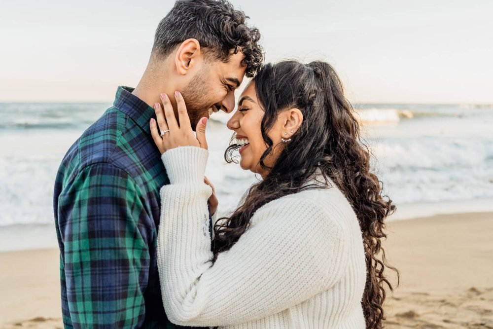 Proposal Photographer Engagement beach Barcelona