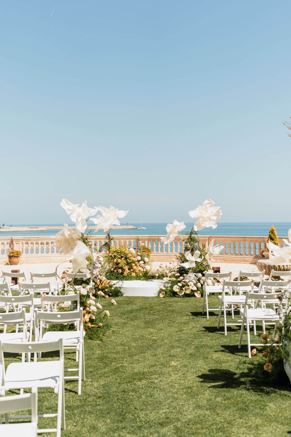 Elegant Candid Wedding Photographer Spain Barcelona